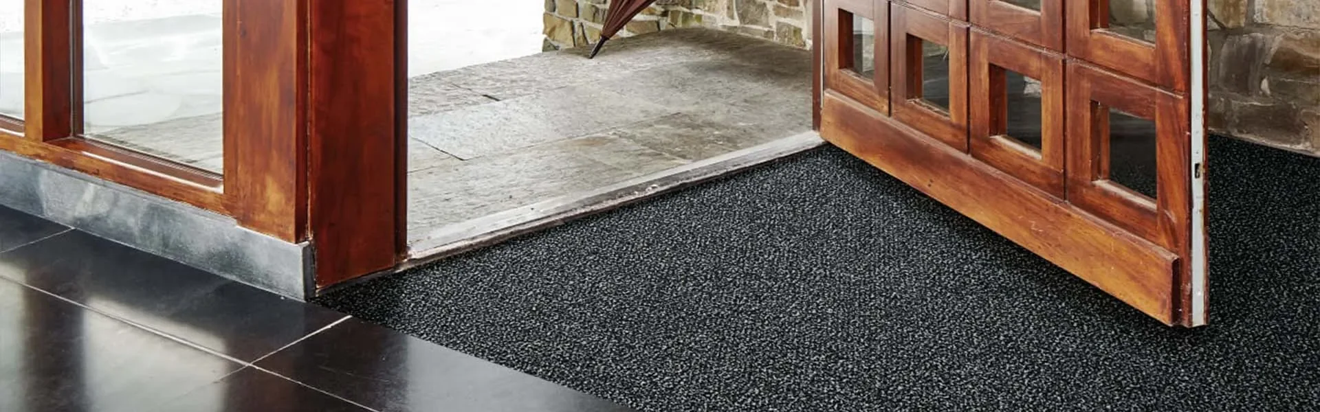 2396-vloeren_schoonloopmatten_header.webp 2396-vloeren_schoonloopmatten_header.webp